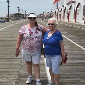 Meet your Posher, Hazel